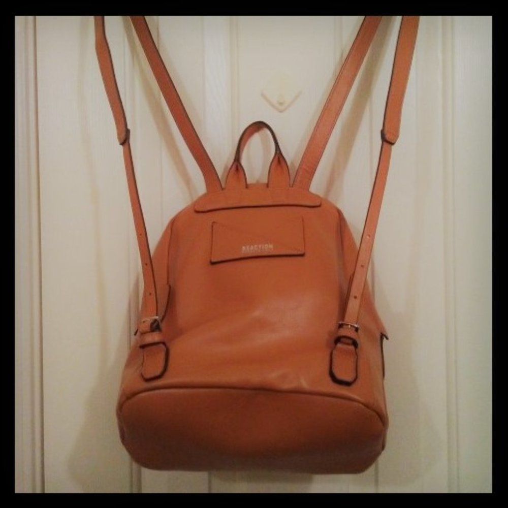 NEW Reaction Kenneth Cole Mini Backpack. - Picture 2 of 4